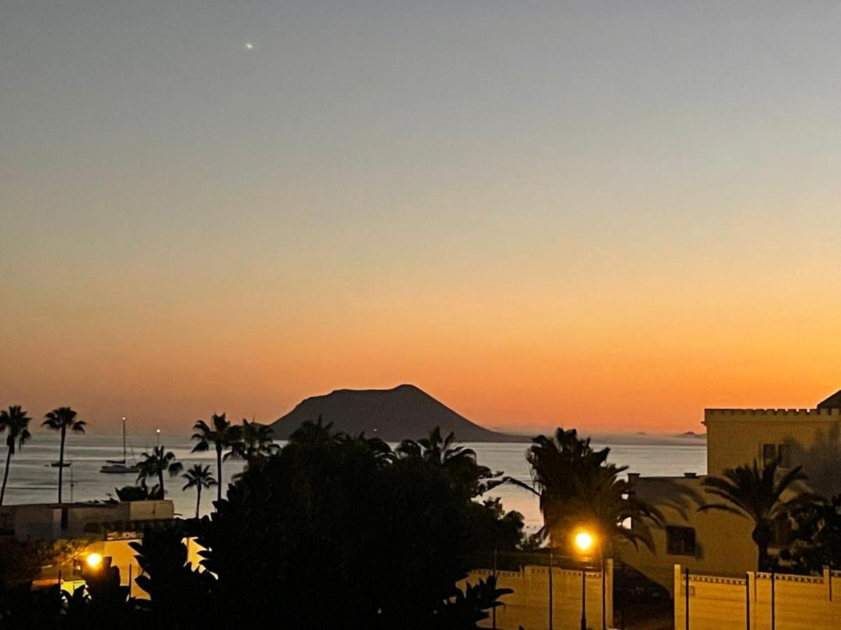 Alojamiento Playa Centro Corralejo 16 Luaran gambar